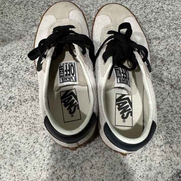 Vans sport low shoe marshmallow white (men’s 4.5 / women’s 6) worn once - Picture 7 of 10